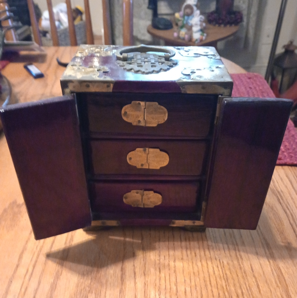 Antique 1700s authentic jade jewelery box - Picture 7 of 16